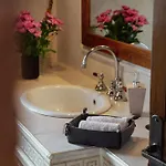 Historic With Pool In Umbrian Hills
