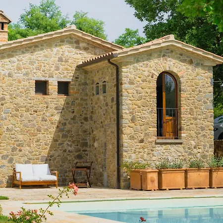Vakantiehuis Historic With Pool In Umbrian Hills