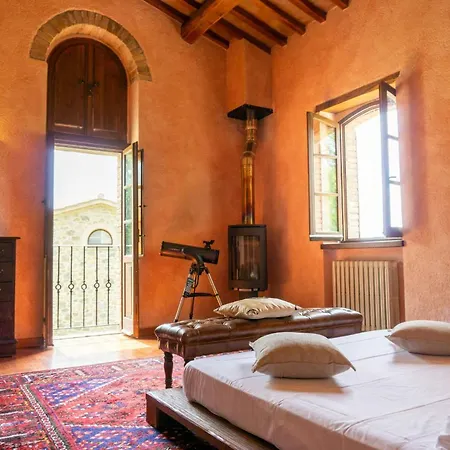 Historic With Pool In Umbrian Hills Vakantiehuis Umbertide
