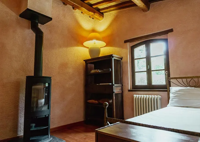 Historic With Pool In Umbrian Hills Prázdninový dům *