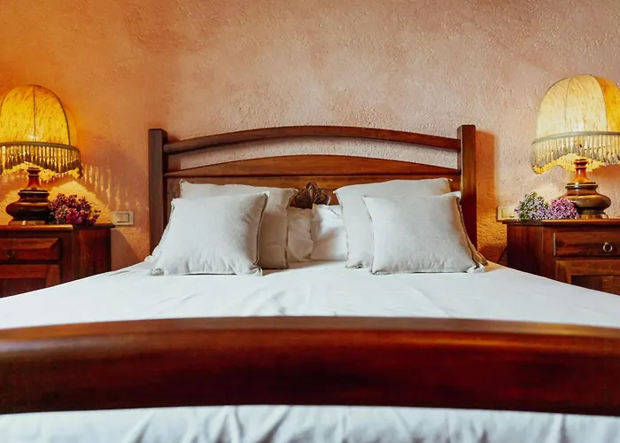 Historic With Pool In Umbrian Hills Feriehus *